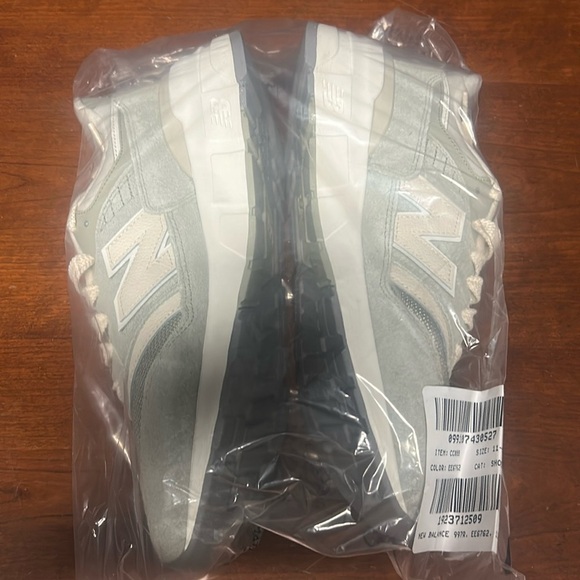 - New Balance 997R CC088